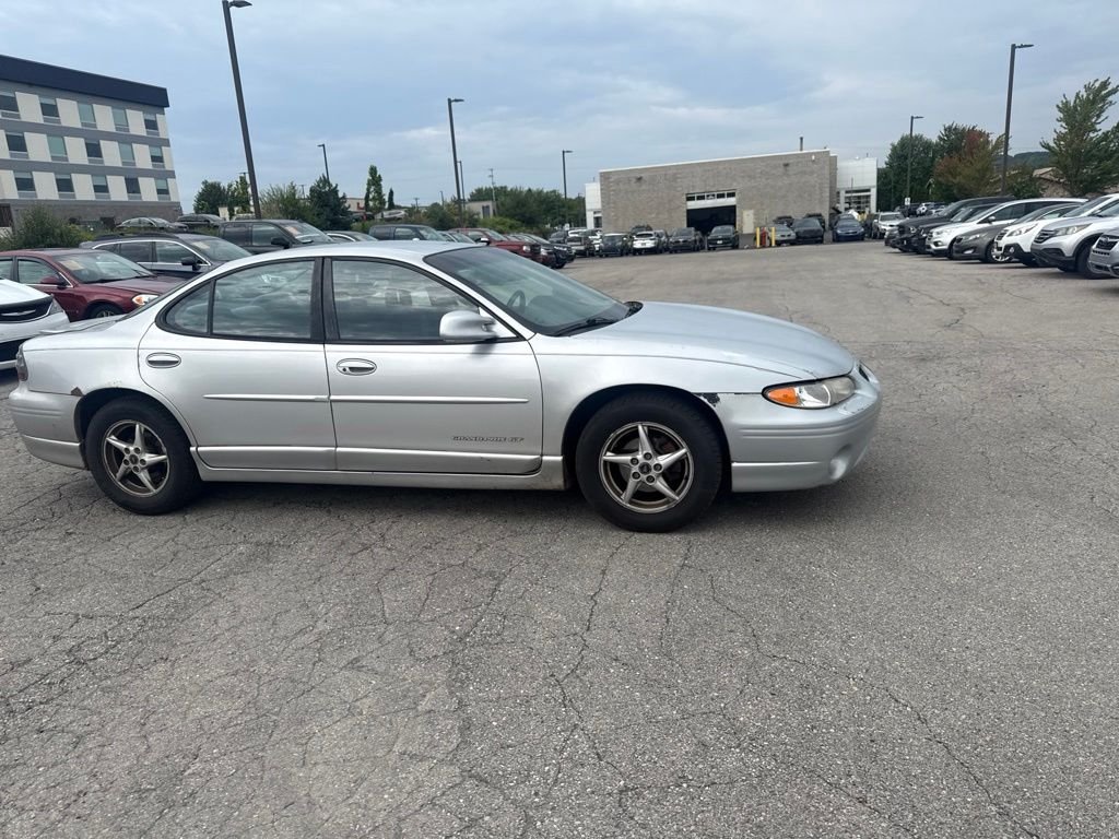 pontiac grand prix 2001 1G2WP52K61F170870 image pontiac grand prix 2001 1G2WP52K61F170870 image